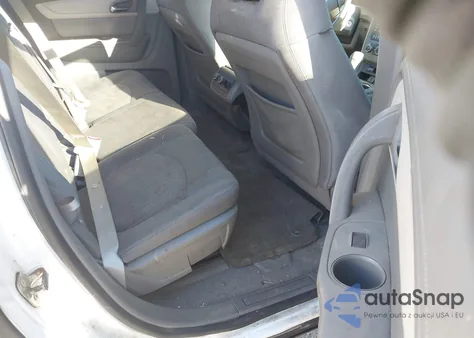 2017 Chevrolet Traverse Ls z USA, uszkodzony, nr VIN 1GNKVFED3HJ297867